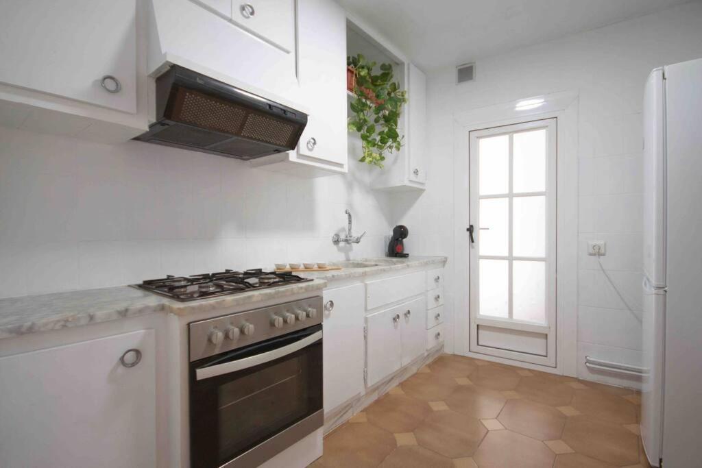 Lc Apartaments Av Del Mar カステリョン・デ・ラ・プラナ エクステリア 写真
